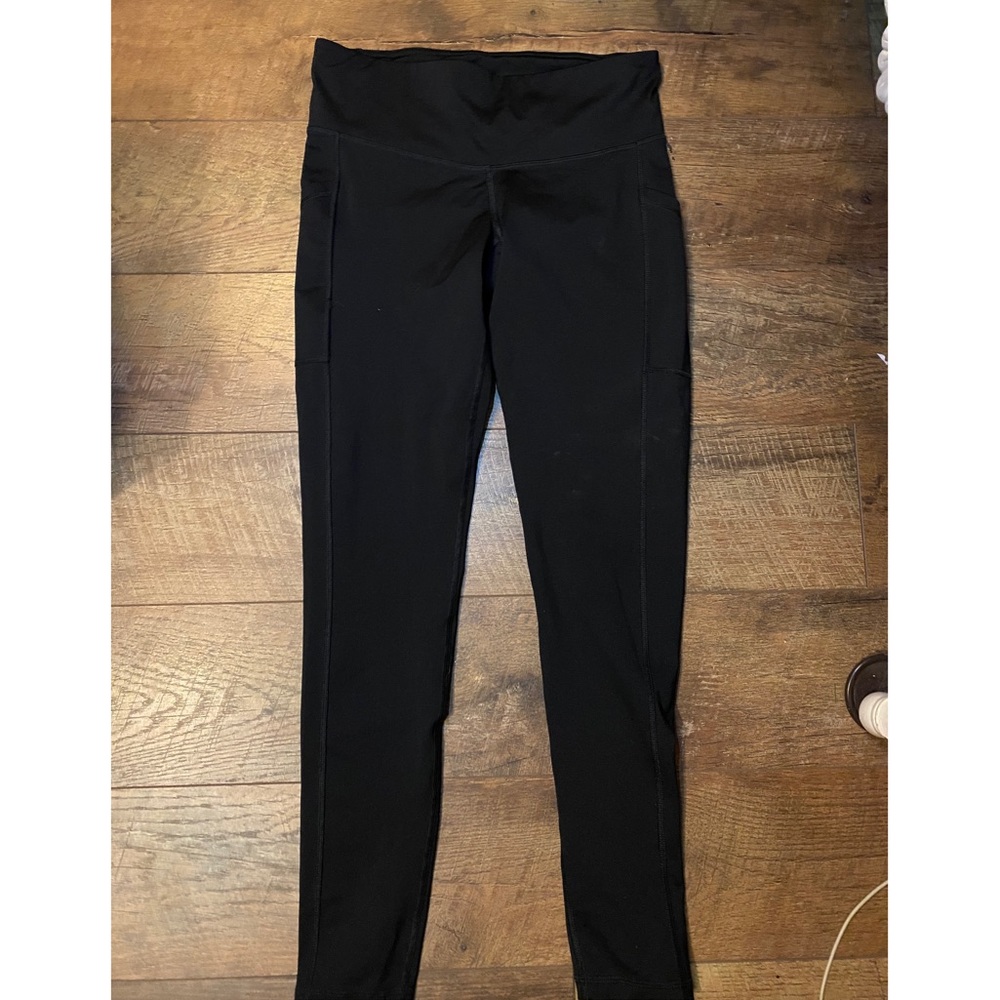 Champion black athletic leggings! Size medium
